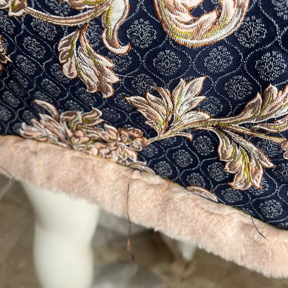 Forever 21 Faux Fur Lined Jacquard Floral Printed Long Winter Coat NWT - Picture 6 of 11